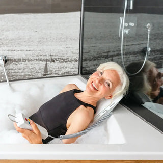 Drive DeVilbiss Healthcare 477400252 Bellavita Dive Bath Lift