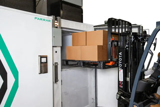 FARRAR ULC-328 138.25 Ultra-Low Chamber, 328 cu.ft. (9,288 L), +2°C to +8°C and -20°C to -80°C Temperature Range