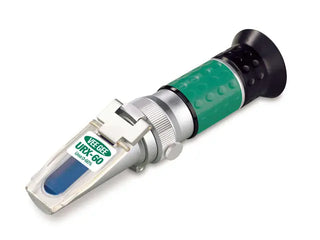 Heathrow Scientific 43071 Handheld DEF (Urea) Refractometer with green and black design on a white background