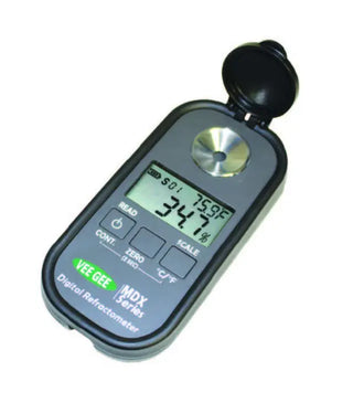 Heathrow Scientific 48401 Digital Wine Refractometer with Vee Gee branding on a white background