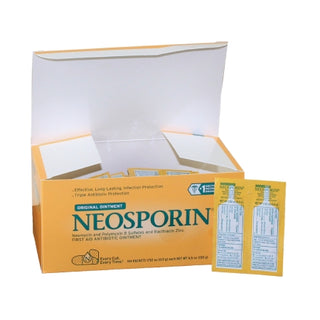 Neosporin® 899423_CS First Aid Antibiotic Ointment 0.9 Gram Individual Packet ointment packaging on a white background