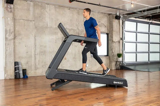 SportsArt T673L Treadmill, 450 lbs Max User Weight, 0 – 15% Incline Range