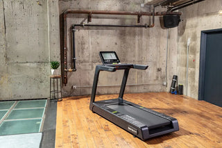 SportsArt T674L-16 Treadmill with 16" SENZA Touchscreen, 450 lbs Max User Weight, 0 to 15% Incline Range
