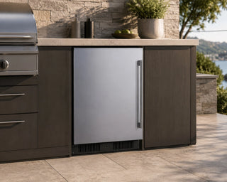 Summit SPR621OSLHD 21" Wide Outdoor All-Refrigerator, ADA Compliant, Left Hand Door Swing, 3.5 cu.ft. 