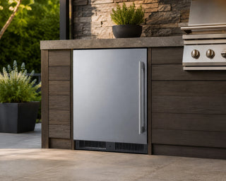 Summit SPR624OSLHD 24" Wide Outdoor All-Refrigerator, ADA Compliant, Left Hand, 4.3 cu.ft.