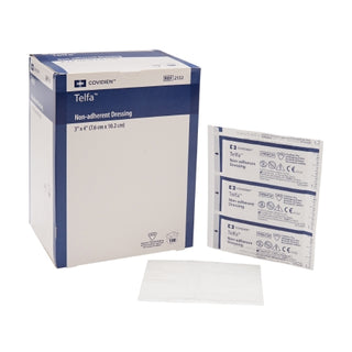 Covidien TTelfa™ 9973_CS  Non-Adherent Dressing  packaging on a white background
